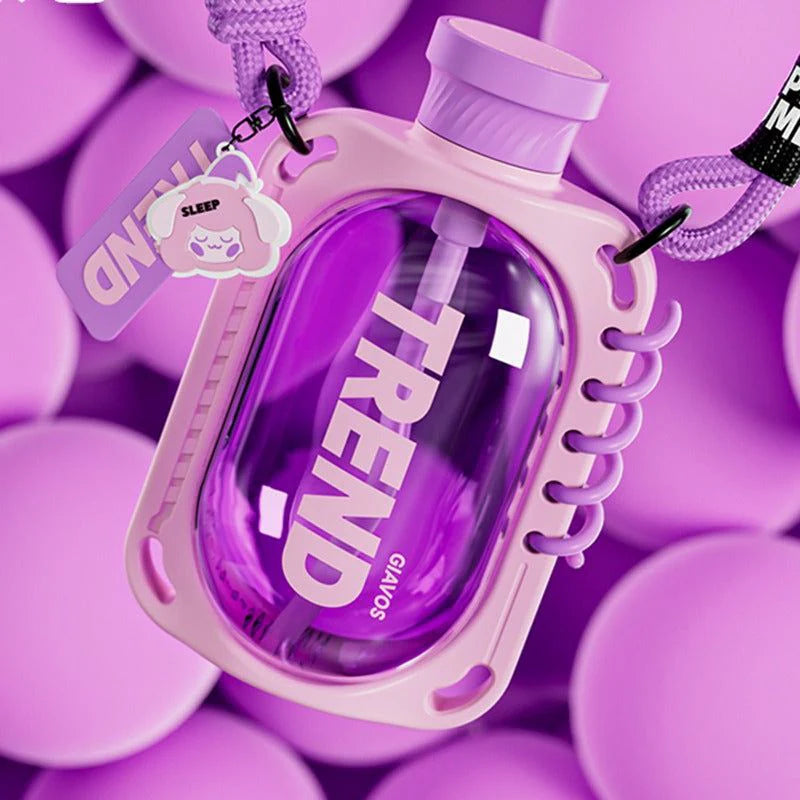 TREND SIPPER WATER BOTTLE 880ml MJ Toys