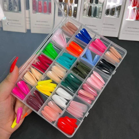 576 Pcs Multi-Color Nail Set MJ Toys