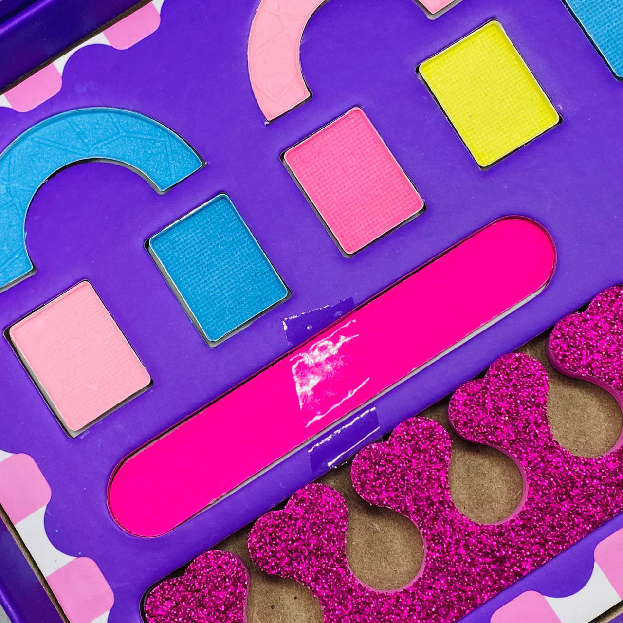 2 in 1 Makeup Kit Box MJ Toys