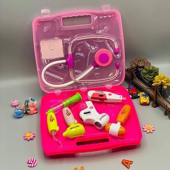My Family Doctor Set - 8 Piece Medical Play Kit MJ Toys